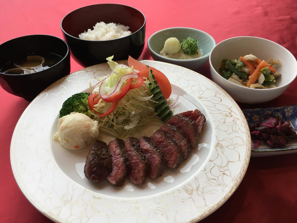 Hikone Castle yak\u0131n\u0131ndaki en iyi oteller hangileri? Dış mekan fotoğraf